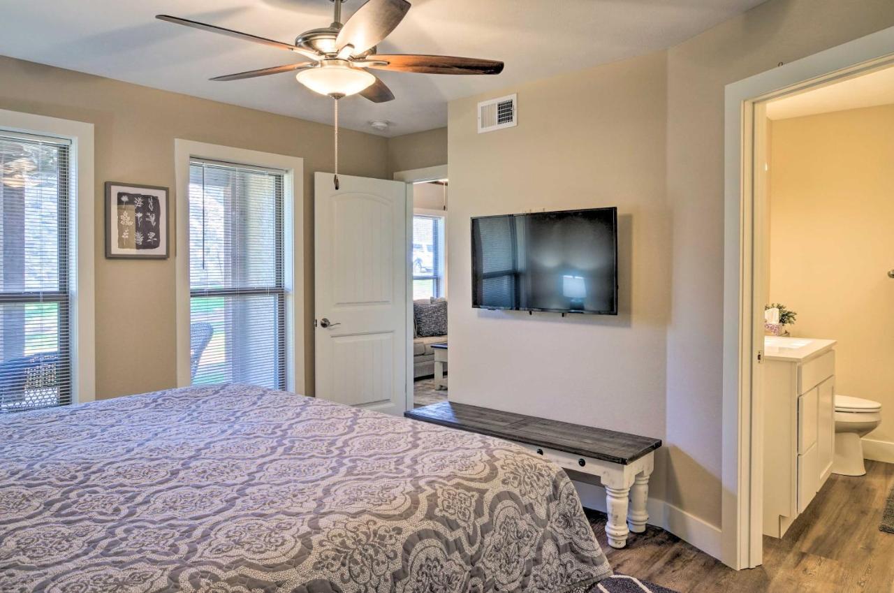 The Cozy Cottage With Lake Taneycomo Access! Branson Zewnętrze zdjęcie