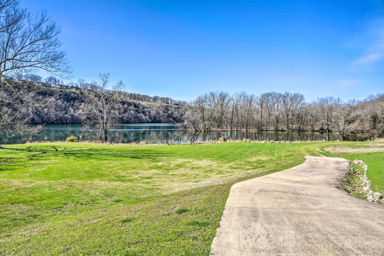 The Cozy Cottage With Lake Taneycomo Access! Branson Zewnętrze zdjęcie